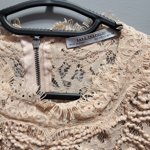 Zara Blush Pink Lace Zipper Top Blouse Size Large - Picture 2 of 3